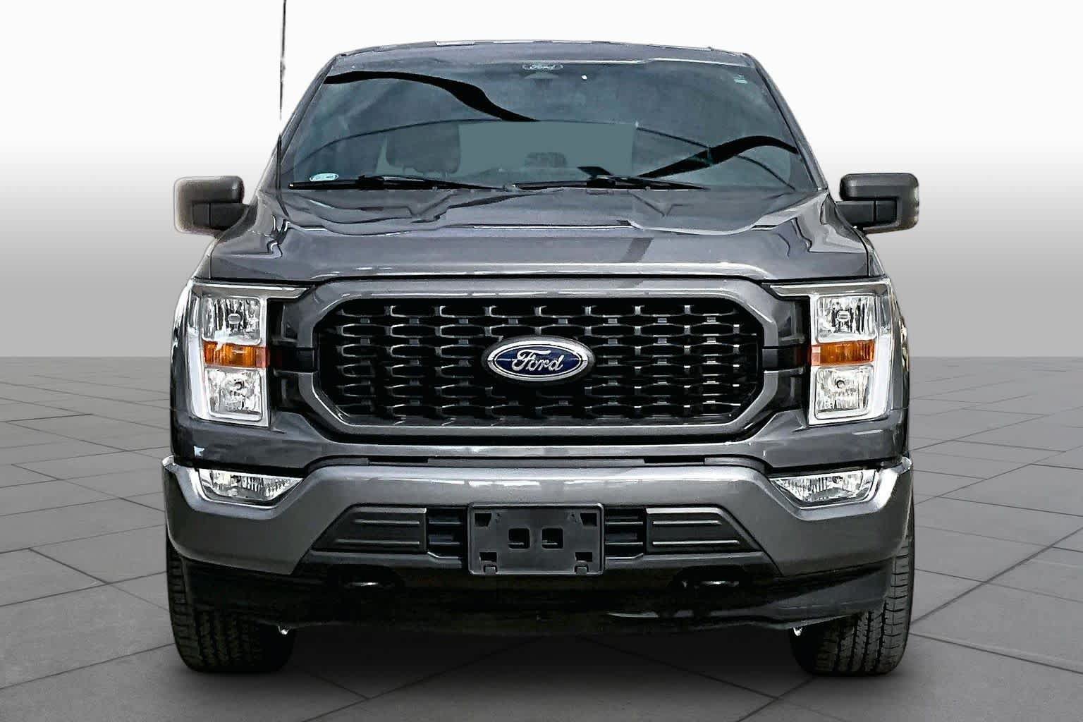 Used 2022 Ford F150 XL w/ STX Appearance Package AWD/4WD image 4