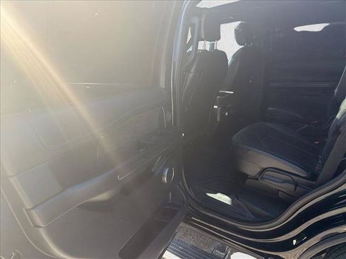 Used 2020 Ford Expedition Limited w/ Texas Edition Package RWD image 18