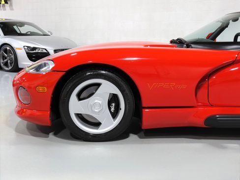 Used 1994 Dodge Viper RT/10 RWD image 31
