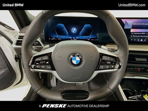 Certified 2025 BMW 330i Sedan image 6