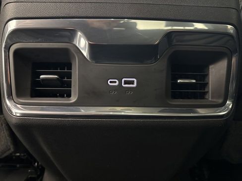 Used 2023 Chevrolet Silverado 1500 LTZ image 28