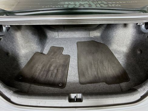 Used 2019 Honda Accord Touring image 34