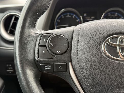 Used 2016 Toyota RAV4 XLE FWD image 16