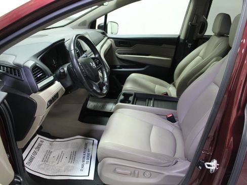 Used 2018 Honda Odyssey EX-L image 18