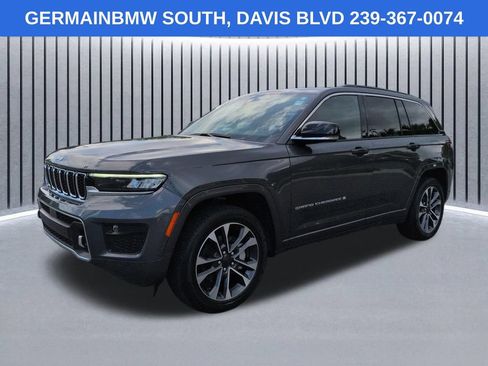 Used 2024 Jeep Grand Cherokee Overland w/ Trailer Tow Package AWD/4WD image 1
