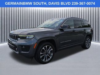 Used 2024 Jeep Grand Cherokee Overland w/ Trailer Tow Package AWD/4WD video 1