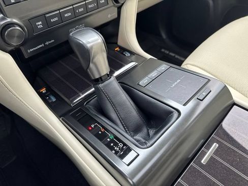 Used 2022 Lexus GX 460 Premium AWD/4WD image 12