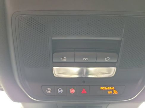Certified 2025 Honda Prologue Touring image 32