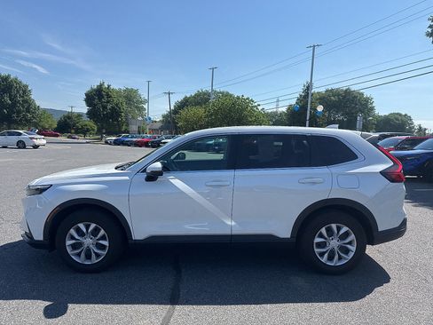 Used 2025 Honda CR-V LX image 2