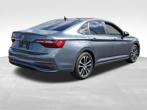 Used 2022 Volkswagen Jetta Sport FWD image 6