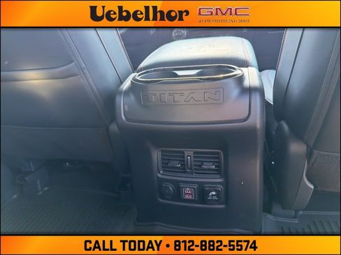 Used 2024 Nissan Titan PRO-4X image 7
