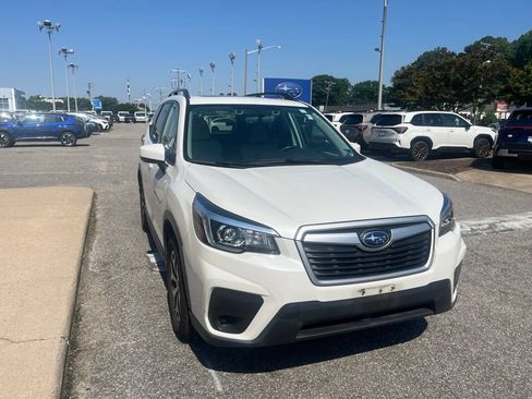 Used 2020 Subaru Forester Premium w/ Popular Package #1 AWD/4WD image 2
