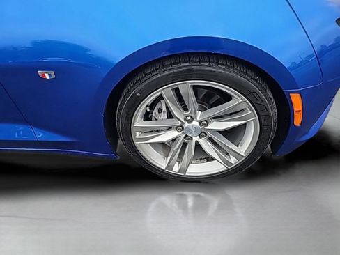 Used 2017 Chevrolet Camaro SS image 32