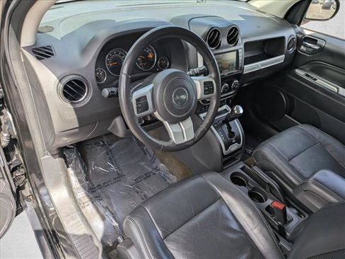 Used 2016 Jeep Compass High Altitude AWD/4WD image 10