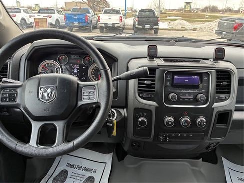 Used 2018 RAM 2500 Tradesman w/ Chrome Appearance Group image 19