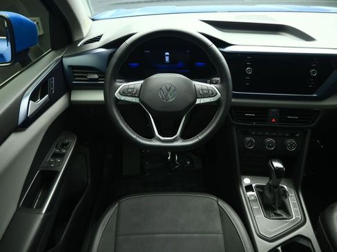 Used 2022 Volkswagen Taos SE image 33