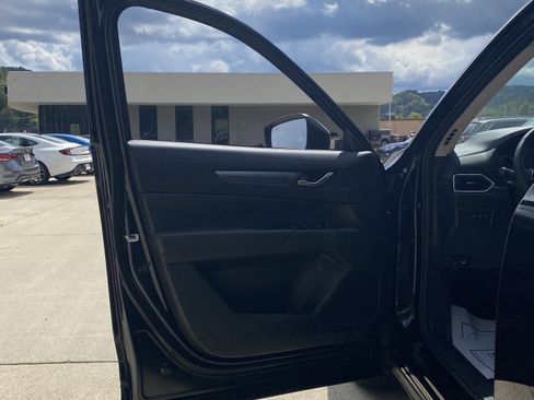 New 2025 MAZDA CX-5 AWD 2.5 S w/ Preferred Package image 3