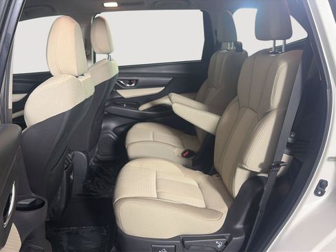 Used 2019 Subaru Ascent Premium AWD/4WD image 20
