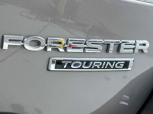 Used 2022 Subaru Forester Touring image 28