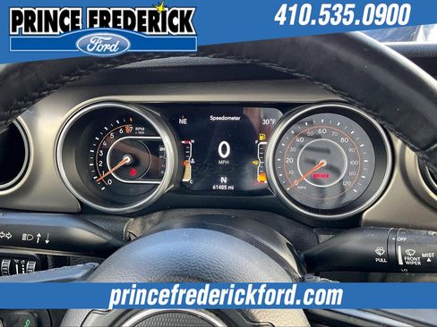Used 2018 Jeep Wrangler Unlimited Sport S image 19