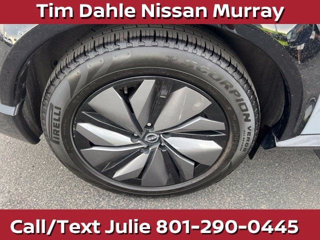 Used 2024 Nissan Ariya AWD image 14