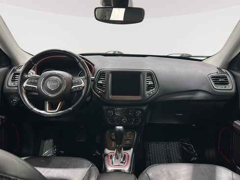 Used 2021 Jeep Compass Trailhawk w/ Convenience Group image 18