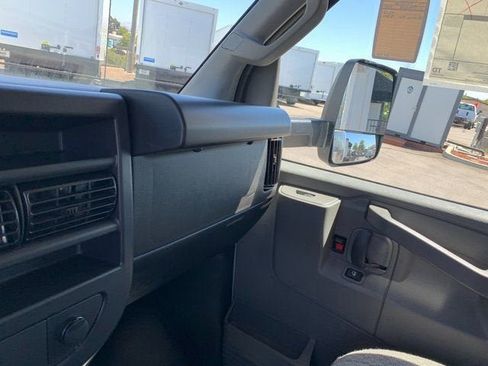 New 2025 GMC Savana 3500 Extended w/ Power Convenience Package RWD image 20
