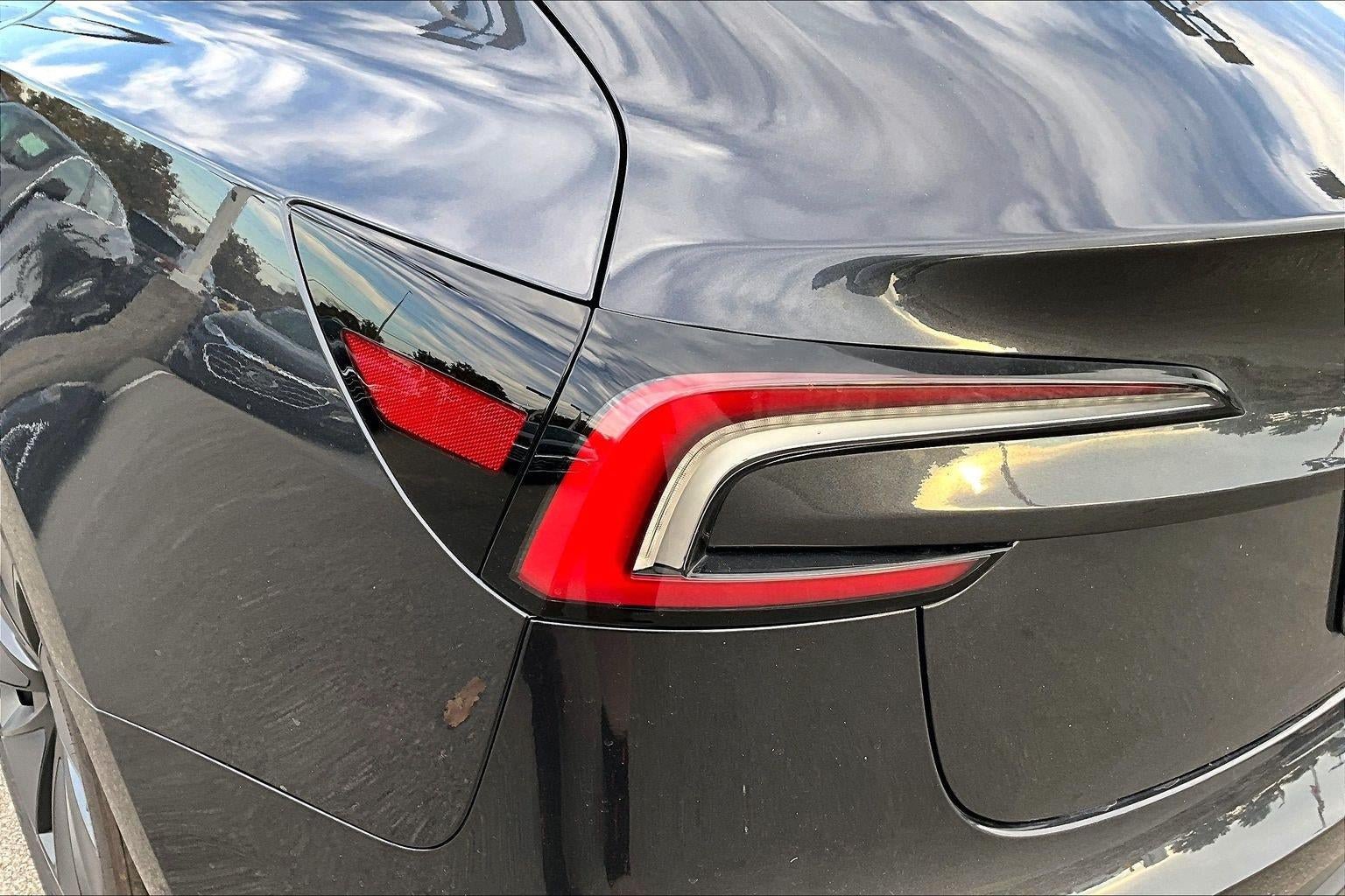 Used 2025 Tesla Model 3 Long Range AWD/4WD image 26