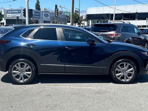 Used 2023 MAZDA CX-30 AWD 2.5 S w/ Select Package image 2