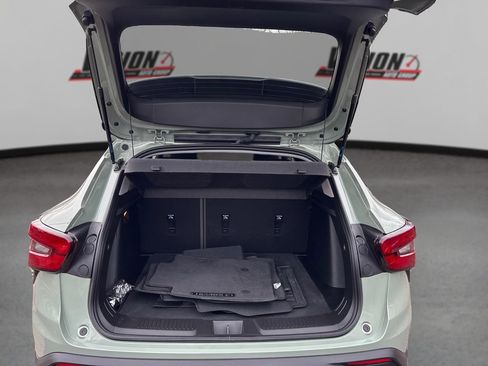 Used 2025 Chevrolet Trax ACTIV w/ Driver Confidence Package image 11