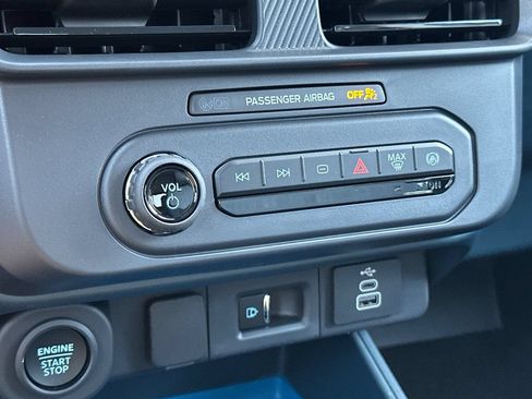 New 2026 Ford Maverick XLT w/ XLT Luxury Package FWD image 18