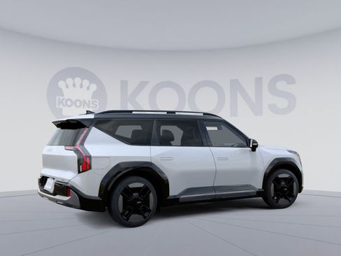 New 2026 Kia EV9 GT-Line image 8