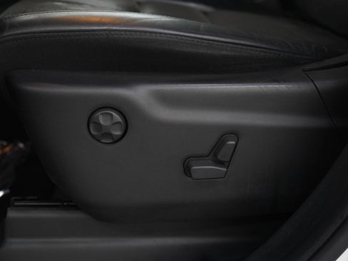 Used 2018 Jeep Grand Cherokee Altitude AWD/4WD image 27