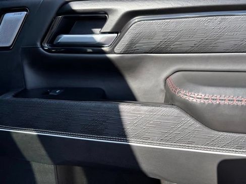 Certified 2025 GMC Sierra 2500 AT4X AWD/4WD image 21