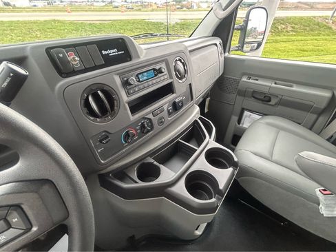 New 2027 Ford E-350 and Econoline 350 Super Duty w/ Power Equipment Group RWD image 22