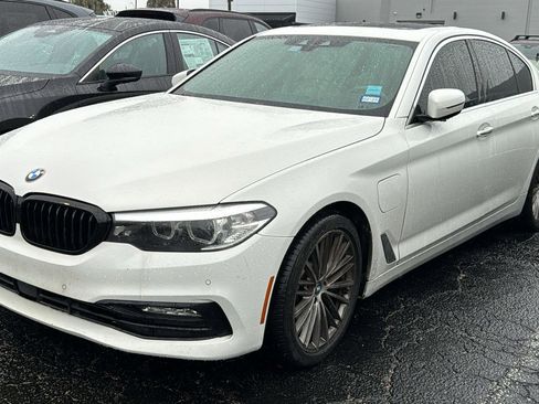 Used 2018 BMW 530e RWD image 5