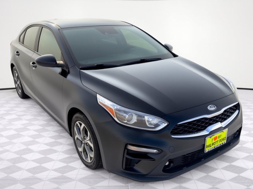 Used 2021 Kia Forte LXS FWD image 7
