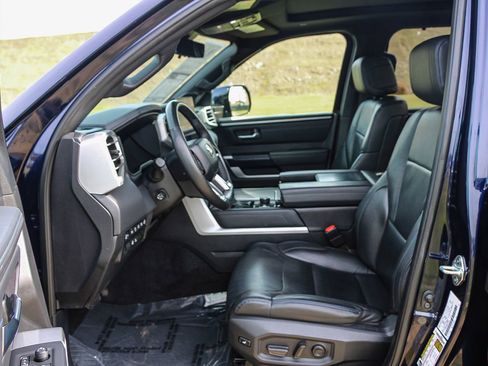 Used 2024 Toyota Tundra Platinum image 16