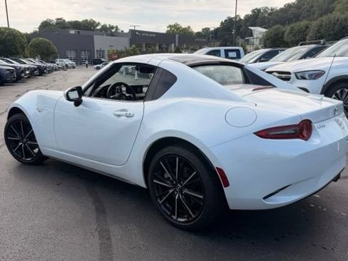 Certified 2025 MAZDA MX-5 Miata RF Grand Touring RWD image 4
