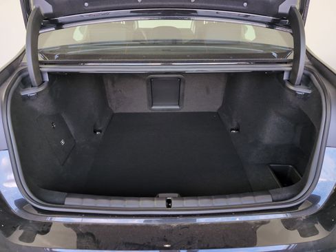 New 2026 BMW i7 eDrive50 w/ Executive Package image 31