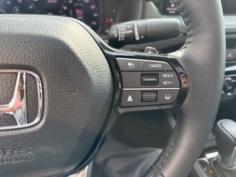 Used 2025 Honda Accord Touring image 14