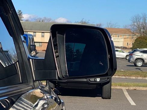 Used 2019 Toyota Tundra Limited image 15