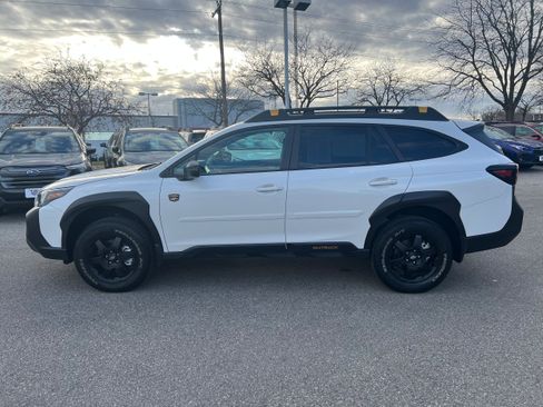 Certified 2025 Subaru Outback Wilderness image 4