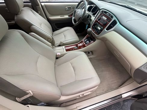 Used 2007 Toyota Highlander Sport image 23