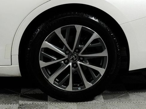 Used 2023 Lexus ES 350 w/ Premium Package FWD image 14