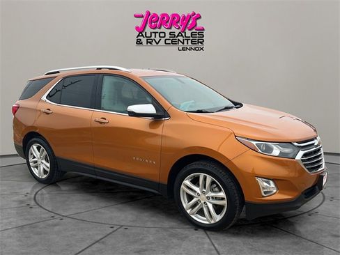 Used 2018 Chevrolet Equinox Premier image 18