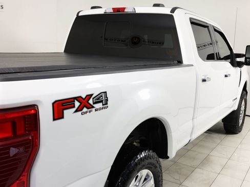 Used 2020 Ford F350 Platinum w/ FX4 Off-Road Package image 45
