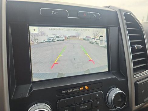 Used 2018 Ford F150 Lariat w/ Equipment Group 502A Luxury image 26