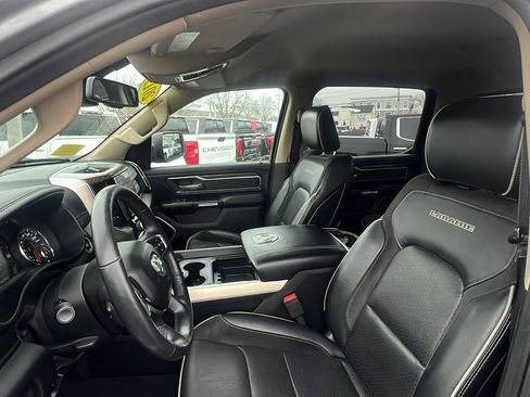 Used 2019 RAM 1500 Laramie image 26