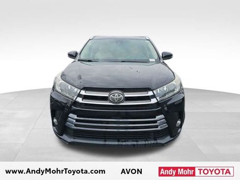 Used 2018 Toyota Highlander Limited image 3